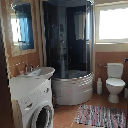 度假居 Bialy Dzik Uszyszek *