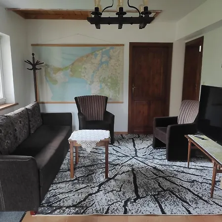 בית נופש Bialy Dzik Uszyszek