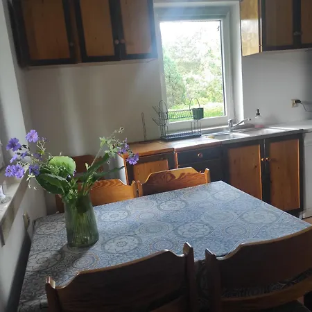 Bialy Dzik Uszyszek 度假居 Stawno