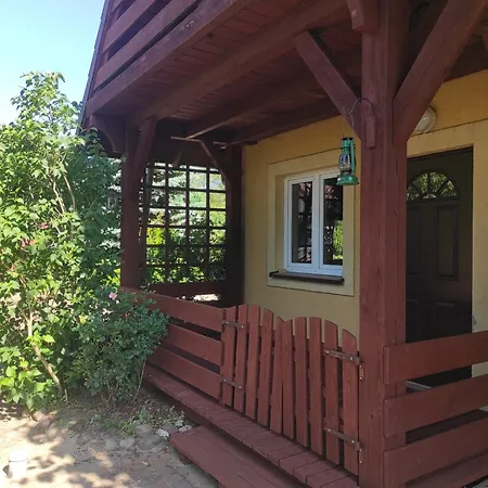 בית נופש Bialy Dzik Uszyszek Stawno