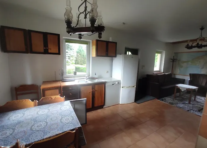 Dom wakacyjny Biały Dzik Uszyszek Stawno