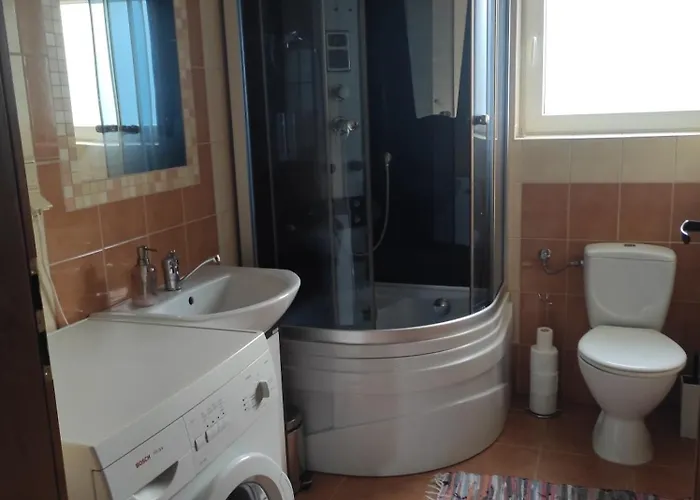 Dom wakacyjny Biały Dzik Uszyszek *